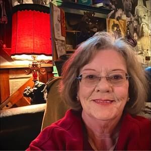 Meet your Posher, Paula